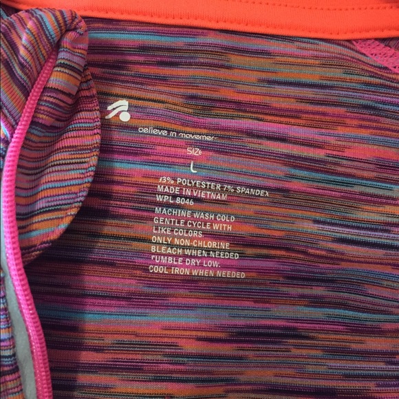 Lovely quick dry top for exercise - Picture 6 of 6